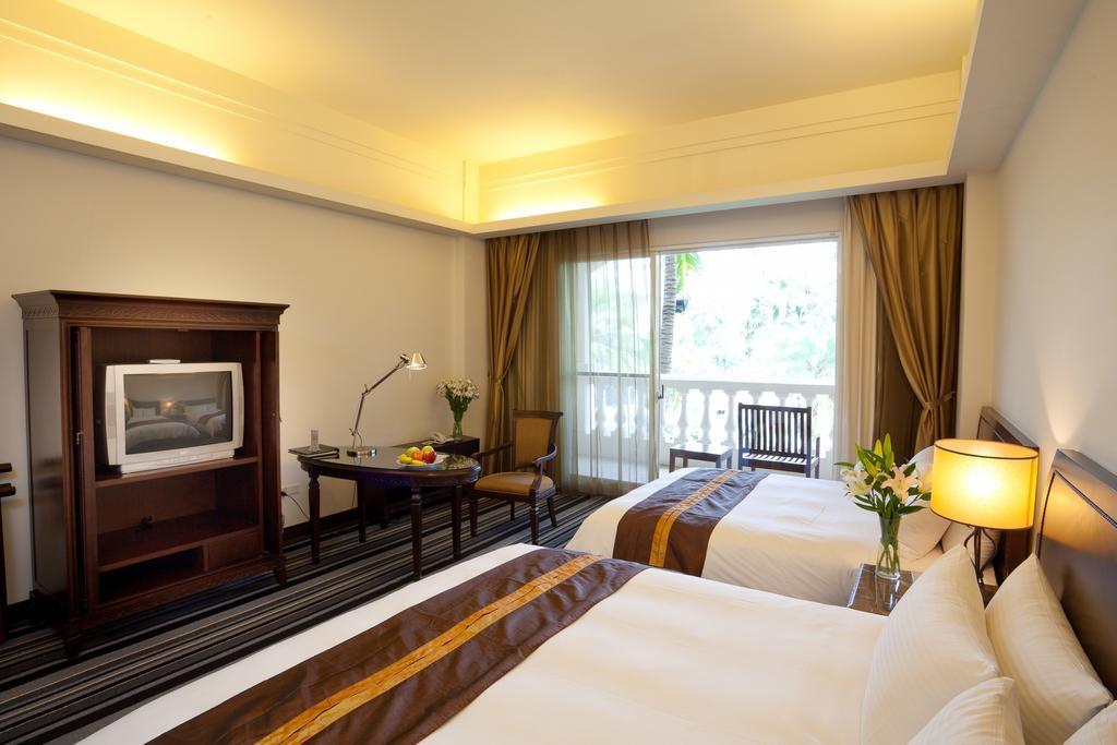 Les Hotel Tainan Exterior foto
