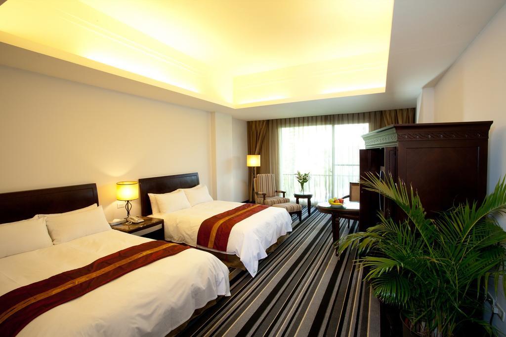 Les Hotel Tainan Exterior foto